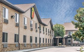 Super 8 By Wyndham Redding